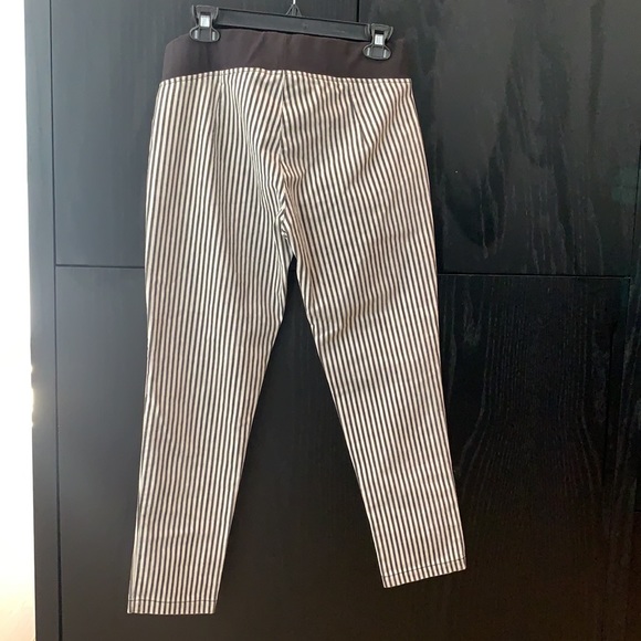 NWT Black & White Striped Pull on Pants - Picture 4 of 4
